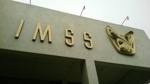 Mexico: IMSS seizes labs' equipment over price-fixing ruling