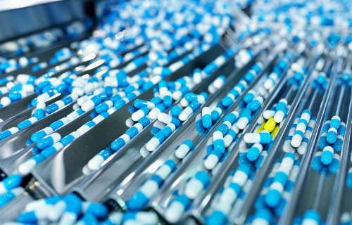 Precios Máximos De Venta En El Mercado De Medicamentos Colombiano: Una Evaluación De Impacto Precios Máximos De Venta En El Mercado De Medicamentos Colombiano: Una Evaluación De Impacto