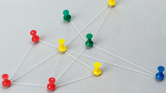 Attention Oligopoly: Comments on the Paper by Prat & Valletti