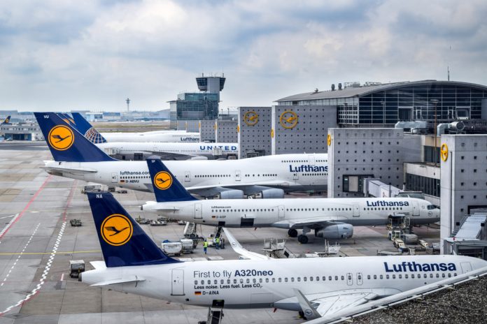 lufthansa airlines lufthansa airlines jets